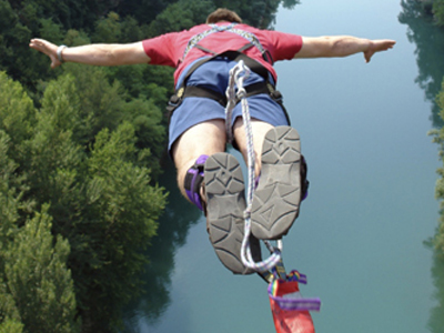 Τονωθείτε με bungee